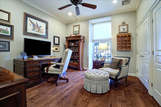 4053 Breakwood Drive, Houston, TX 77025