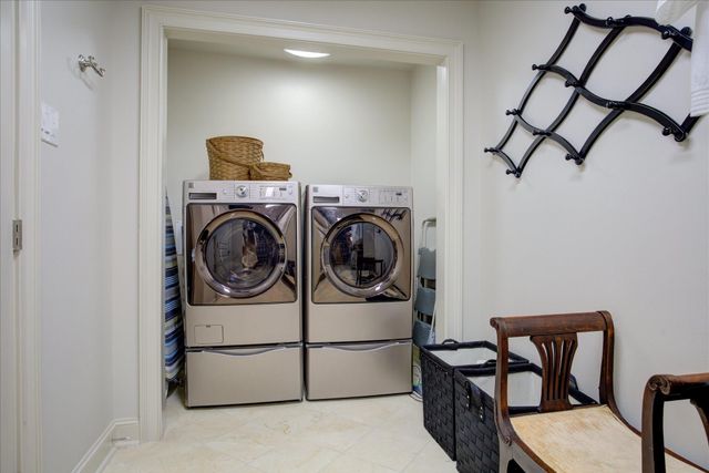 4053 Breakwood Drive, Houston, TX 77025