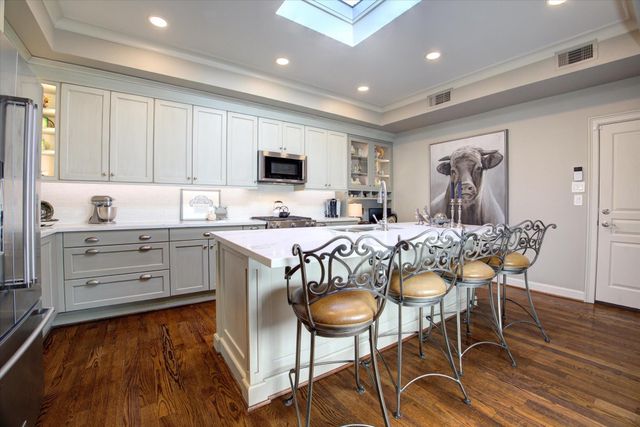 4053 Breakwood Drive, Houston, TX 77025