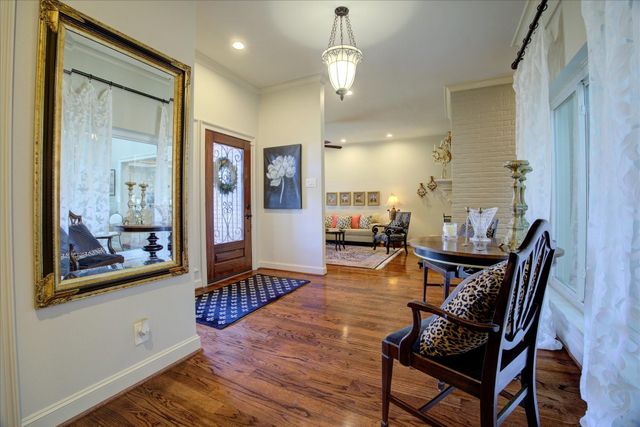 4053 Breakwood Drive, Houston, TX 77025