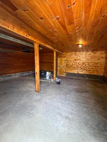 2718 Bee Creek Road, Corbin, KY 40701
