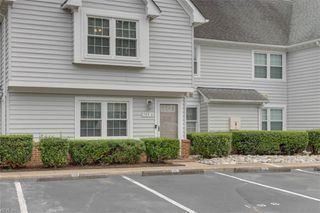 705 New River Ct Apt A, Chesapeake, VA 23320