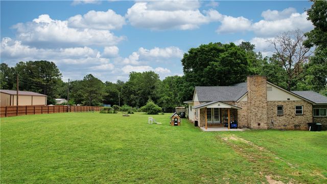 2711 Aspen Lane, Rogers, AR 72758