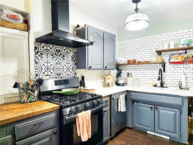 2711 Aspen Lane, Rogers, AR 72758