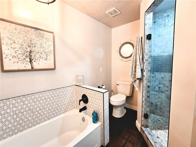 2711 Aspen Lane, Rogers, AR 72758