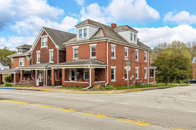 115 Brinton Ave, Trafford, PA 15085