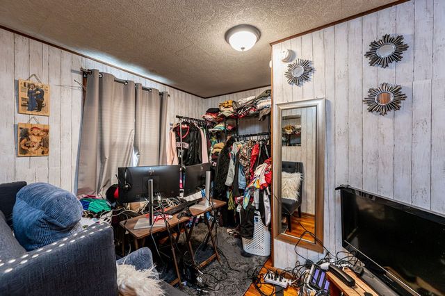 115 Brinton Ave, Trafford, PA 15085