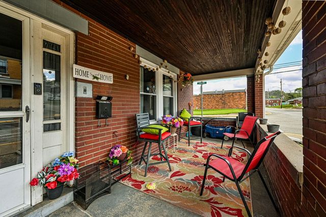 115 Brinton Ave, Trafford, PA 15085