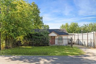 1222 E 28th Street, Houston, TX 77009