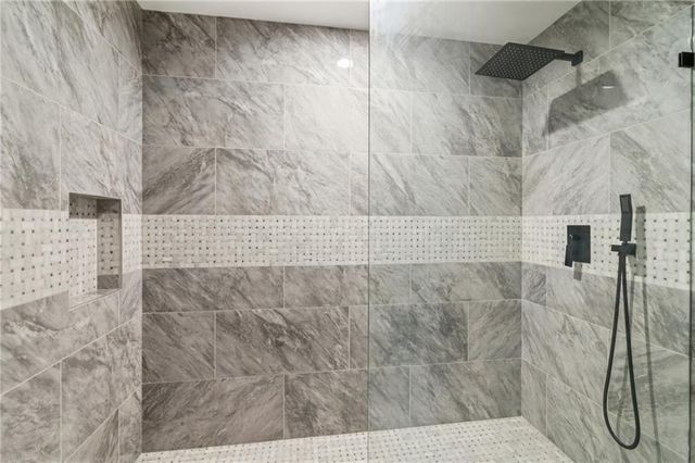 3682 Daisy Drive, Decatur, GA 30032