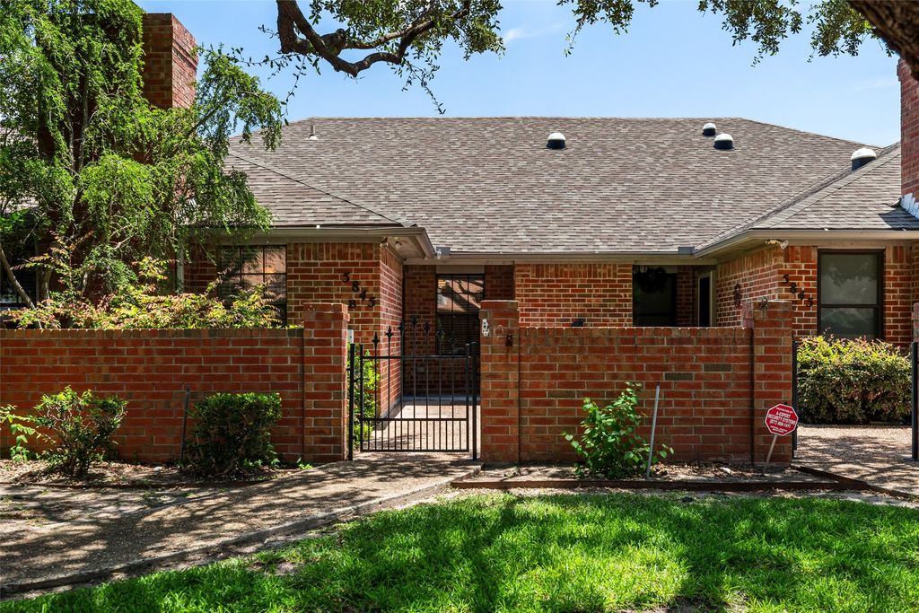 5845 Westhaven Drive B, Fort Worth, TX 76132