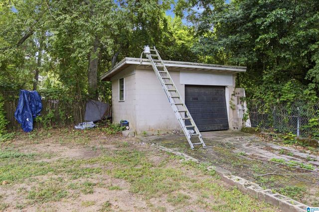 1801 E 20TH AVENUE, Tuscaloosa, AL 35404