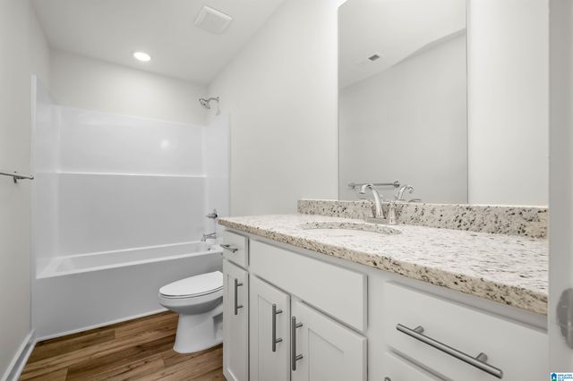 52 HERITAGE PINES WAY, Columbiana, AL 35051