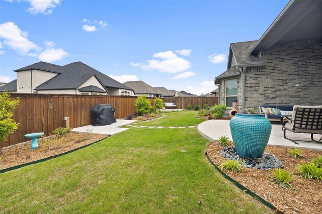 1906 Galenda Drive, Mclendon Chisholm, TX 75032