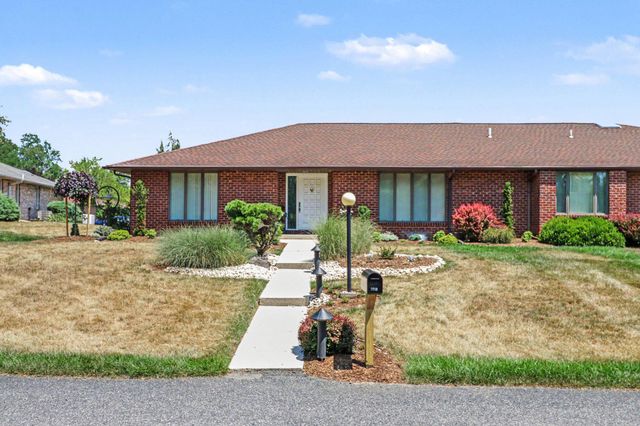 3813 N SARAYO CIR, Harrisburg, PA 17110