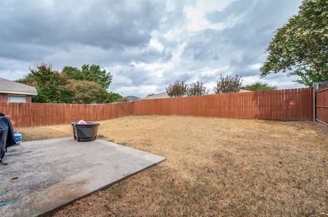 1063 Port Sullivan Drive, Little Elm, TX 75068
