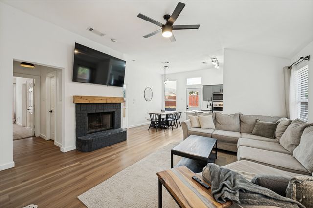 1063 Port Sullivan Drive, Little Elm, TX 75068