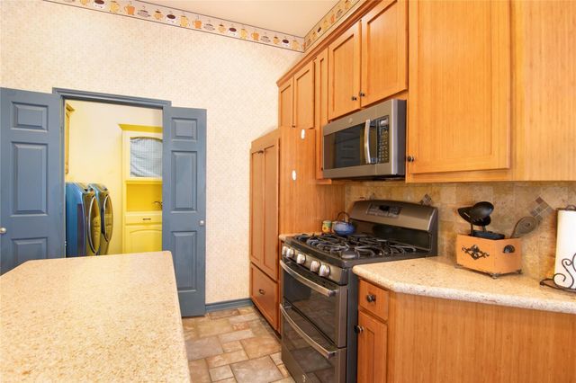 8605 Mill Creek Road, Irving, TX 75063