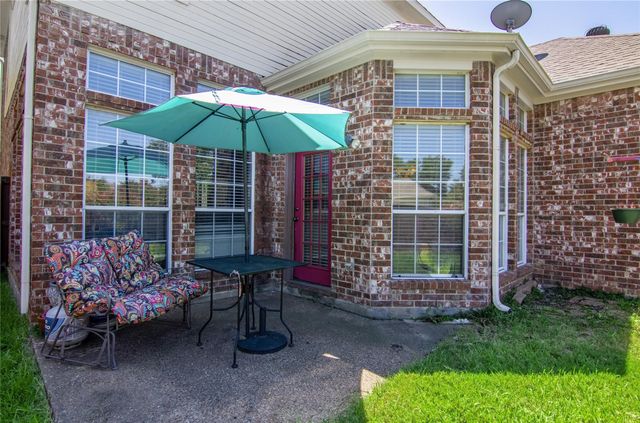 8605 Mill Creek Road, Irving, TX 75063