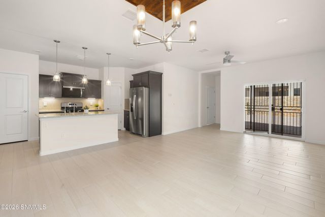 6058 Olive Park Street, Santa Teresa, NM 88008