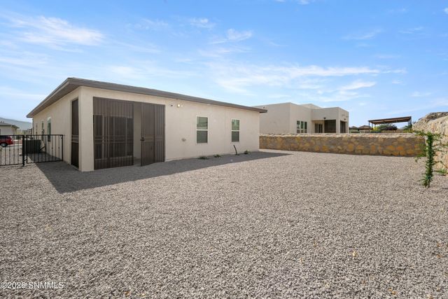 6058 Olive Park Street, Santa Teresa, NM 88008