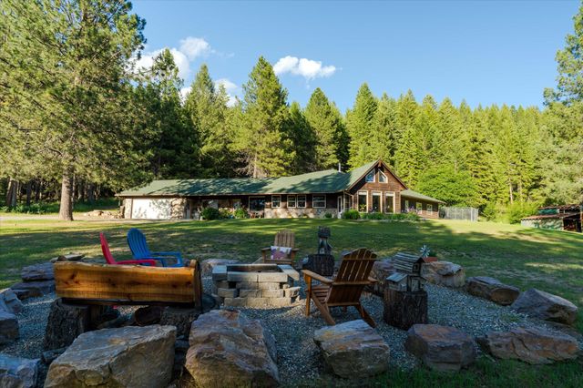 1720 River Road, Troy, MT 59935