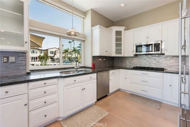 346 Whites, Long Beach, CA 90803