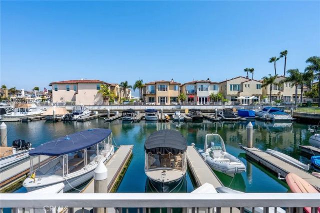 346 Whites, Long Beach, CA 90803