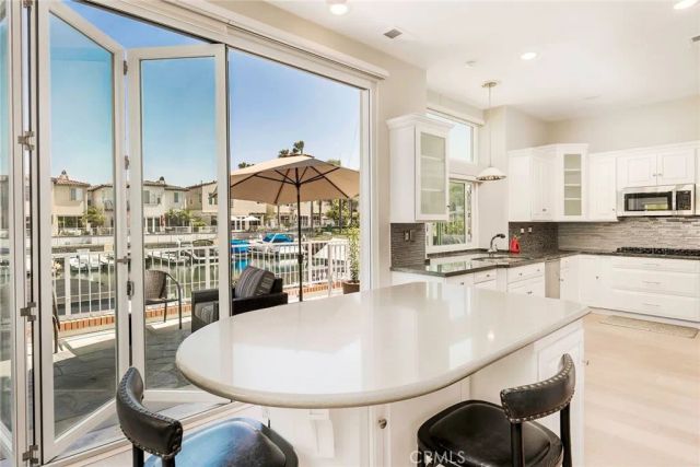 346 Whites, Long Beach, CA 90803