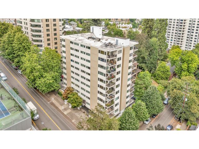 2211 Sw PARK Pl 204, Portland, OR 97205