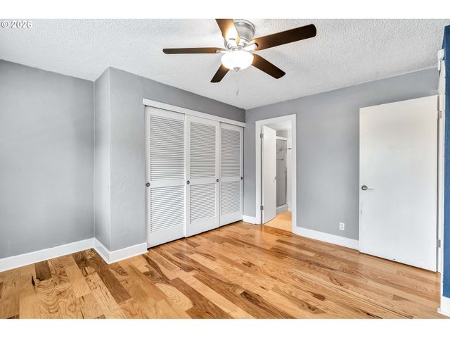 2211 Sw PARK Pl 204, Portland, OR 97205