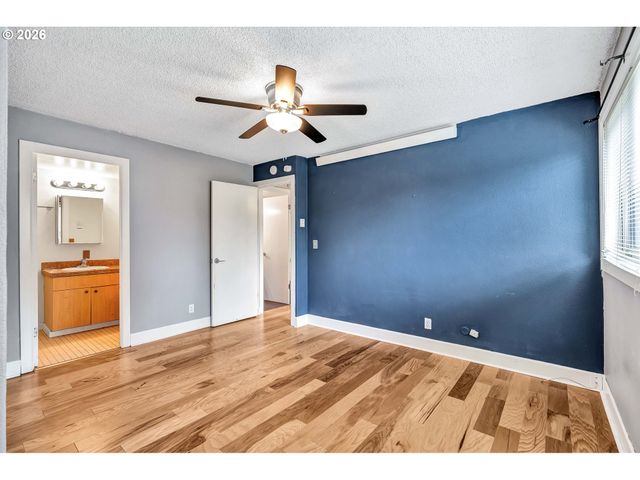 2211 Sw PARK Pl 204, Portland, OR 97205