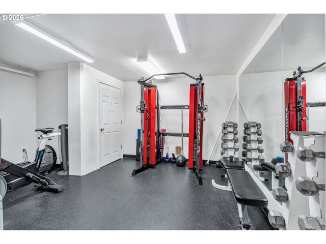 2211 Sw PARK Pl 204, Portland, OR 97205