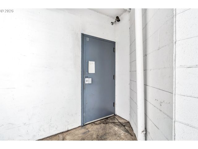 2211 Sw PARK Pl 204, Portland, OR 97205