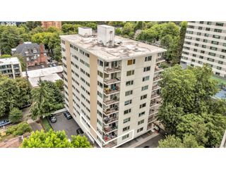 2211 Sw PARK Pl 204, Portland, OR 97205