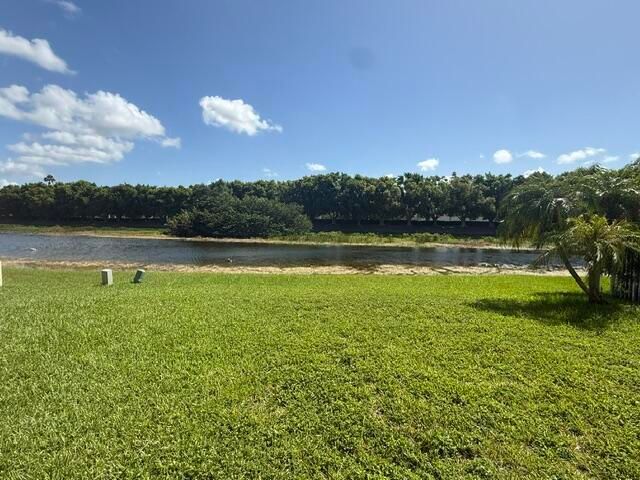 686 Lone Pine Lane, Weston, FL 33327