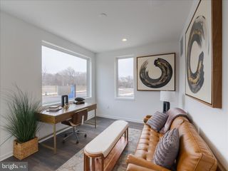 3010 E CUMBERLAND LANE, Philadelphia, PA 19125