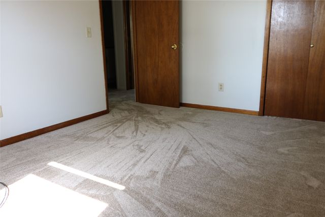 3230 SE 21st Street, Des Moines, IA 50320