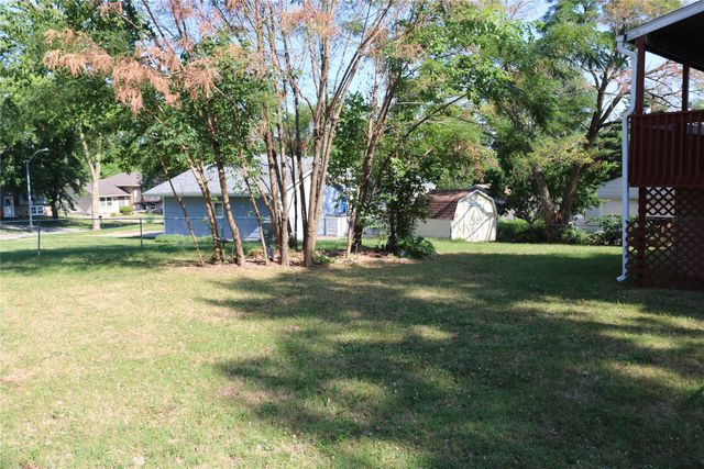 3230 SE 21st Street, Des Moines, IA 50320