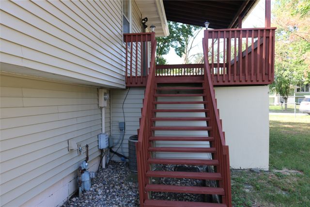 3230 SE 21st Street, Des Moines, IA 50320