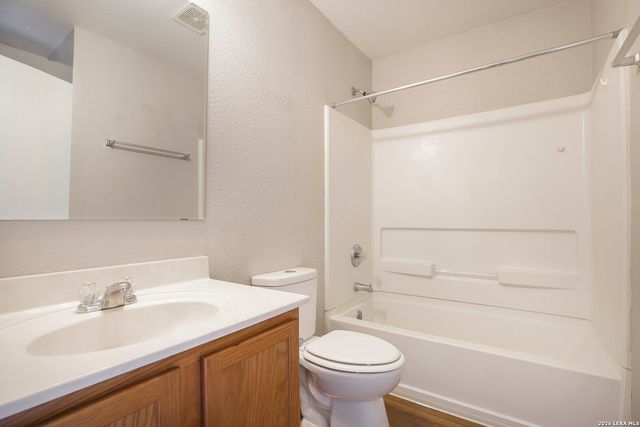 9819 Woodland Pines, San Antonio, TX 78254