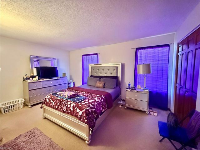 31 Saxony PL, Hampton, VA 23669