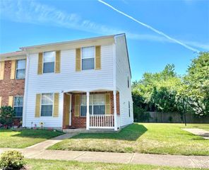 31 Saxony PL, Hampton, VA 23669