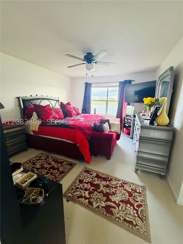 10664 Oak Lake Way, Boca Raton, FL 33498