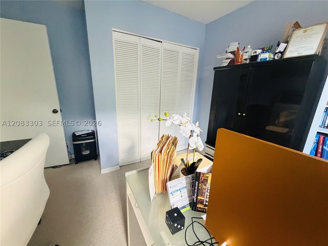 10664 Oak Lake Way, Boca Raton, FL 33498