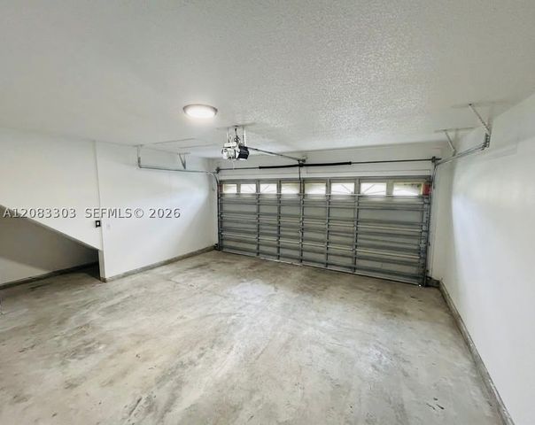 10664 Oak Lake Way, Boca Raton, FL 33498