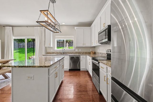 1525 Braden Cir, Franklin, TN 37067