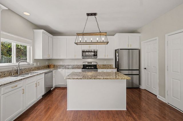 1525 Braden Cir, Franklin, TN 37067