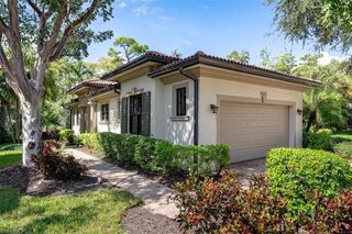 1325 Oceania DR N 6, Naples, FL 34113