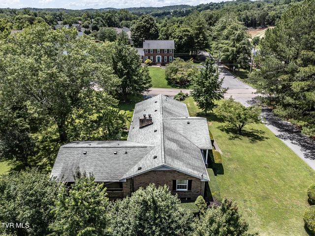 2449 Jennings Drive, Kingsport, TN 37660